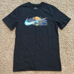 NWOT Men’s Nike tee